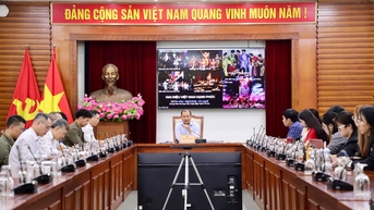 ឆ្ពោះទៅរកពិធីបុណ្យអន្តរជាតិ