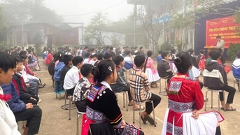 Lai Châu: Truyền thông phòng, chống tác hại của thuốc lá cho học sinh dân tộc thiểu số