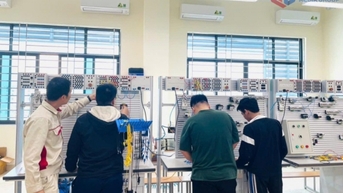 Nâng tầm nguồn nhân lực tạo đà tăng trưởng bền vững