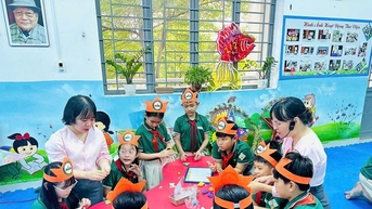 Từng bước hướng tới đưa tiếng Anh thành ngôn ngữ thứ hai