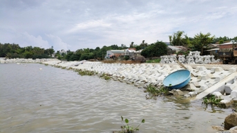 Dự án khắc phục sạt lở khu vực cửa biển Sa Cần đạt 70% khối lượng