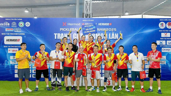 Sôi nổi giải Pickleball đồng đội tại Hà Nội
