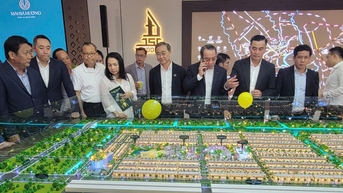 តៃនិញ៖ រដ្ឋាភិបាល និងធុរកិច្ចប្រៀបដូចជាដៃគូរពីរ រួមដំណើរ និងអភិវឌ្ឍន៍ជាមួយគ្នា។