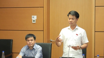 Dự án Luật Phòng, chống ma túy (sửa đổi): Nên giao thẩm quyền ra quyết định cho Chủ tịch UBND xã