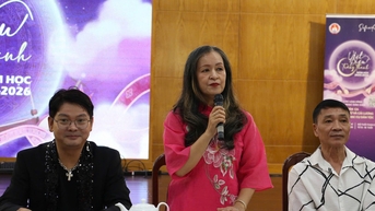 Một cuộc thi cho học sinh phổ thông biểu diễn âm nhạc truyền thống