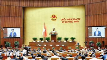 Sáng nay, Quốc hội thảo luận tại hội trường về hai dự thảo luật thi hành án