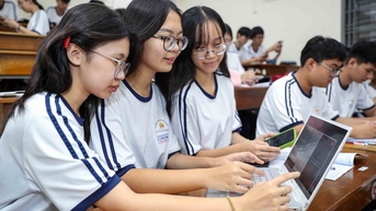 សម្ភារៈសិក្សាឌីជីថល និងទ្វារទៅកាន់យុគសម័យ AI