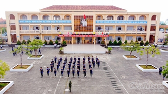 ការបង្កើតវេទិកាអប់រំទំនើប