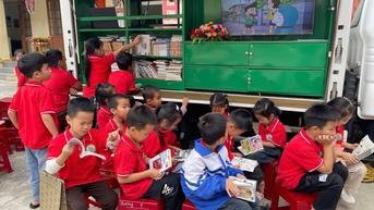 បណ្ណាល័យខេត្តបម្រើអ្នកអានជិត 53,000 - កាសែតអេឡិចត្រូនិក Cao Bang