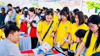 Đẩy mạnh hướng nghiệp cho học sinh