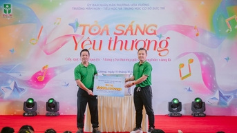 Trường Đức Trí tổ chức chương trình nghệ thuật “Tỏa sáng yêu thương” gây quỹ hỗ trợ đồng bào vùng lũ