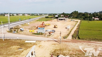 ការភ្ជាប់អាជីវកម្មពីមូលដ្ឋាន