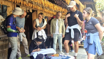 ការកសាងសហគមន៍ទេសចរណ៍ប្រកបដោយភាពរួសរាយរាក់ទាក់ និងរាក់ទាក់នៅ Sa Pa