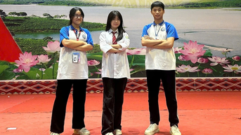 "Thanh âm hạnh phúc" - tác phẩm truyền cảm hứng của học sinh Nguyễn Huệ