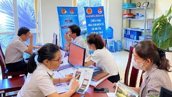 បោះជំហានទៅមុខក្នុងការផ្លាស់ប្តូរឌីជីថល នៅពេលបំប្លែងគំរូពីពន្ធដុំទៅជាការប្រកាស