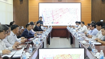 Đẩy nhanh tiến độ các dự án truyền tải điện trên địa bàn tỉnh Cà Mau