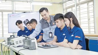 BCI បណ្តុះបណ្តាលធនធានមនុស្សប្រកបដោយគុណភាពខ្ពស់ដល់ 'ការទម្លាយ' ក្នុងយុគសម័យឌីជីថល