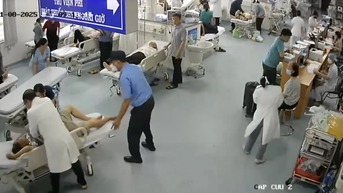 សង្គ្រោះ​ជីវិត​អ្នកជំងឺ​គាំងបេះដូង និង​ផ្លូវដង្ហើម​ដោយសារ​ឆក់​ចរន្តអគ្គិសនី​