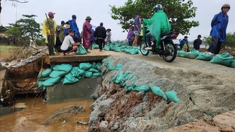 Khẩn trương đánh giá thiệt hại và khắc phục hậu quả bão, lũ tại khu vực Trung Bộ