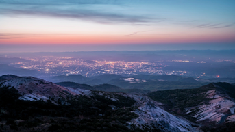 Chiều nay, đừng bỏ lỡ dịp ngắm bóng của trái đất lúc hoàng hôn!