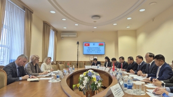 គណៈប្រតិភូខេត្ត Lang Son បានធ្វើទស្សនកិច្ច និងធ្វើការនៅសាធារណរដ្ឋបេឡារុស្ស