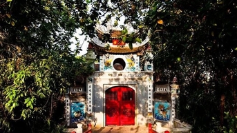 ប្រាសាទង៉ុកសឺន៖ ស្វែងយល់ពីអូអេស៊ីសសន្តិភាពនៅកណ្តាលទីក្រុងហាណូយ