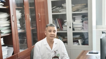 បណ្ឌិត ង្វៀន ទ្រុងង្វៀន 'ការព្រមានក្រហម' អំពីបារីអេឡិចត្រូនិច៖ អនីតិជនងាយរងគ្រោះដូចមនុស្សចាស់ដែលញៀនថ្នាំយូរមកហើយ