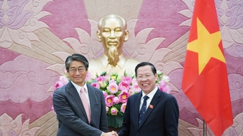 Chủ nhiệm Ủy ban Kinh tế và Tài chính Phan Văn Mãi tiếp Đại sứ Nhật Bản