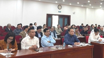 ការរិះគន់សង្គមសម្រាប់ការអភិវឌ្ឍប្រកបដោយចីរភាពនៃវួដ Cau Giay