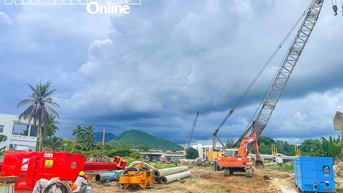 Công trình đường và kè dọc Sông Cái Nha Trang: Cần sớm gỡ vướng về mặt bằng