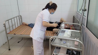 Bộ Y tế chỉ đạo điều tra, xử lý vụ nghi ngờ ngộ độc thực phẩm tại Huế