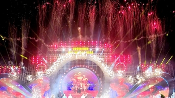 បន្ទរនៃការប្រគុំតន្ត្រី "Quang Ninh - Heroic Mining Land"