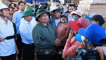 Thủ tướng Phạm Minh Chính kiểm tra công tác khắc phục hậu quả bão lũ tại Gia Lai