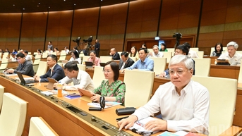 រដ្ឋសភា​កំណត់​ទិសដៅ​កំណើន GDP ១០% ឬ​ច្រើន​ជាង​នេះ​នៅ​ឆ្នាំ​២០២៦