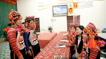 Thu Lũm bảo tồn bản sắc văn hoá dân tộc