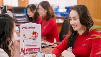 Lãi suất ngân hàng hôm nay 13/11/2025: Đua tặng lãi suất, hút tiền gửi cuối năm