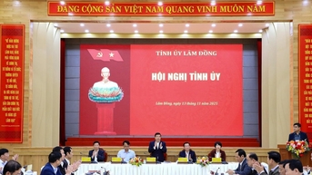 Lam Dong បានឯកភាពលើគោលនយោបាយវិនិយោគសម្រាប់គម្រោងសំខាន់ៗក្នុងដំណាក់កាល 2025 - 2030