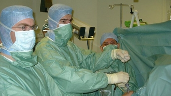 វេជ្ជបណ្ឌិត Tang Ha Nam Anh ប្រាប់ពីដំណើរទៅប្រទេសបារាំង ដើម្បីសិក្សាផ្នែកវះកាត់