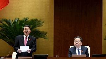 ចាត់ចែងថវិកាដោយអនុលោមតាមវិមជ្ឈការនៃអាជ្ញាធរ ធានានូវការបែងចែកធនធានដែលទាក់ទងនឹងការងារដែលបានចាត់តាំង។