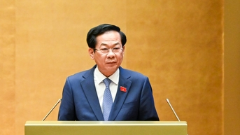 ក្រសួង​មហាផ្ទៃ​នឹង​ពិនិត្យ​មើល​បទប្បញ្ញត្តិ​ស្ដីពី​ការ​ជ្រើសរើស​បុគ្គលិក និង​មុខ​តំណែង​មន្ត្រី​រាជការ។