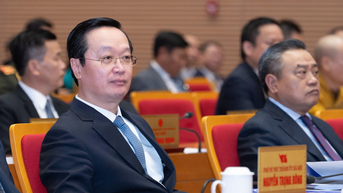 លោក Nguyen Duc Trung ជាប្រធានទីក្រុងហាណូយ