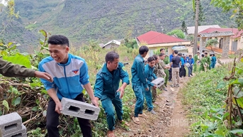 គម្រោង និងការងាររបស់យុវជនជាង ២០០ ដើម្បីអបអរសាទរពិធីបុណ្យដ៏អស្ចារ្យរបស់យុវជន Tuyen Quang