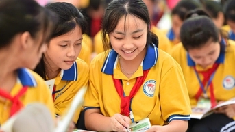 សូម​កុំ​បណ្តោយ​ឲ្យ​ការ​រៀបចំ​គ្រឹះស្ថាន​មត្តេយ្យសិក្សា និង​ការអប់រំ​ទូទៅ​ប៉ះពាល់​ដល់​សិទ្ធិ​ទទួល​បាន​ការ​សិក្សា​របស់​សិស្ស។