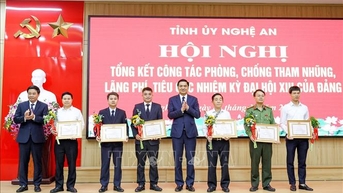 Phòng, chống tham nhũng gắn với công tác xây dựng, chỉnh đốn Đảng