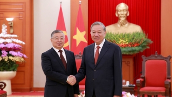 Ảnh: Tổng Bí thư Tô Lâm tiếp Trưởng Ban Tuyên truyền Trung ương Đảng Cộng sản Trung Quốc