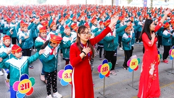 ក្រសួង​អប់រំ និង​បណ្តុះបណ្តាល ស្នើ​ឱ្យ​បញ្ឈប់​ជា​បណ្តោះអាសន្ន​នូវ​ការ​រៀបចំ​កន្លែង​អប់រំ​ដែល​លើស​កម្រិត​។