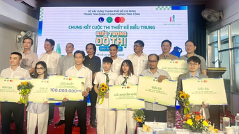 ពិធី​ប្រគល់​រង្វាន់​នៃ​ការ​ប្រកួត​ឌីហ្សាញ​ឡូហ្គោ "​និមិត្តសញ្ញា​ទីក្រុង - ផ្សាភ្ជាប់​ម៉ាក"