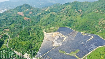 Cần xử lý dứt điểm tình trạng nước rỉ từ bãi rác Rù Rì