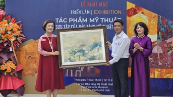 Huế tiếp nhận nhiều tác phẩm mỹ thuật quý