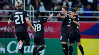 Đội tuyển Thái Lan thắng nhọc Singapore nhờ 'đặc sản’ quen thuộc: Người thay HLV Ishii còn đầy nỗi lo